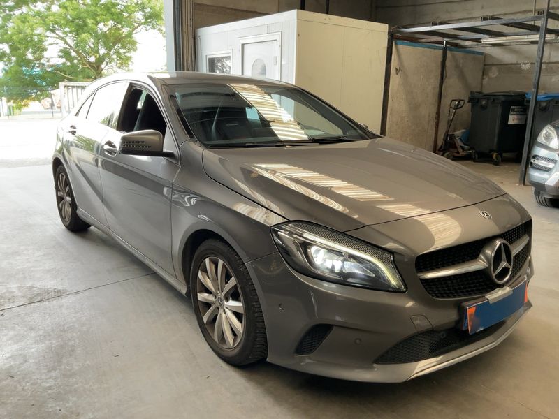 Mercedes-Benz A-Klasse A 180 CDI BlueEfficiency Edition Style 2017 – снимка 12