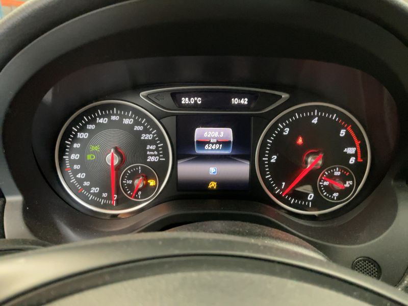 Mercedes-Benz A-Klasse A 180 CDI BlueEfficiency Edition Style 2017 – снимка 18
