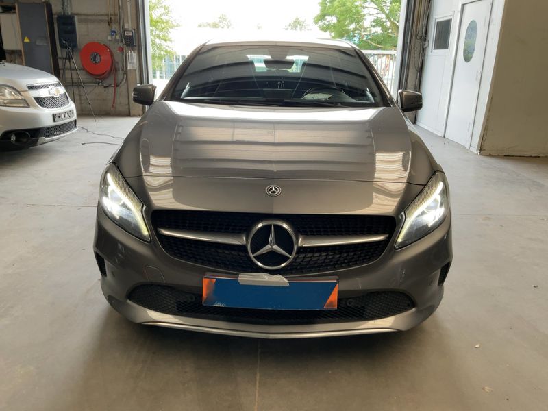 Mercedes-Benz A-Klasse A 180 CDI BlueEfficiency Edition Style 2017 – снимка 14