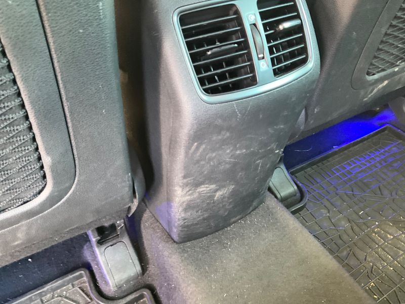 Hyundai Tucson 1.7 CRDi Sound Edition ISG 2WD 2018 – снимка 33
