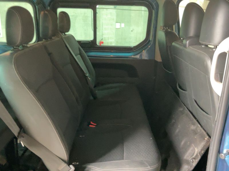 Opel Vivaro 1.6 CDTI Biturbo Combi L1H1 2,7t 2017 – снимка 19