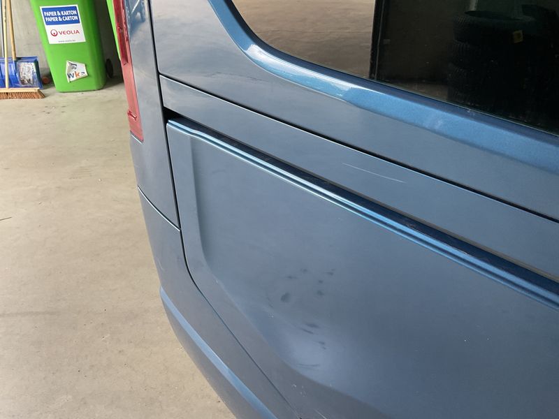 Opel Vivaro 1.6 CDTI Biturbo Combi L1H1 2,7t 2017 – снимка 25