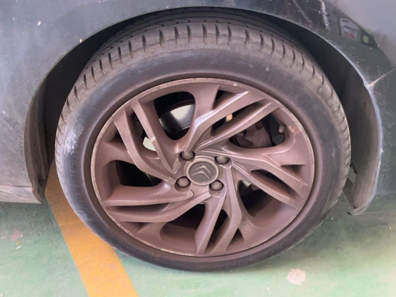 Citroen C4 1.6 e-HDi Collection 2014 – снимка 11