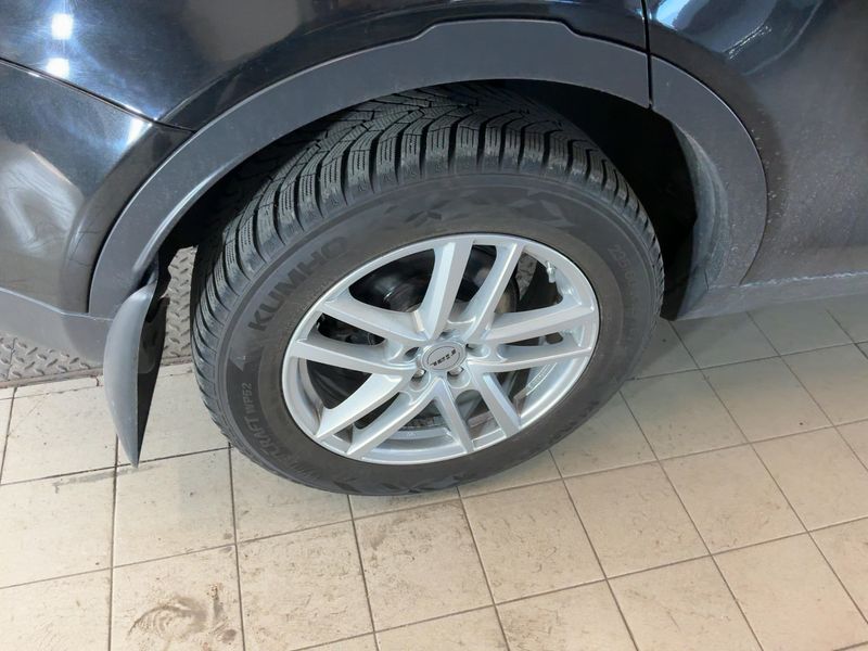Land Rover Discovery Sport 2.0 Td4 SE AWD 2019 – снимка 9
