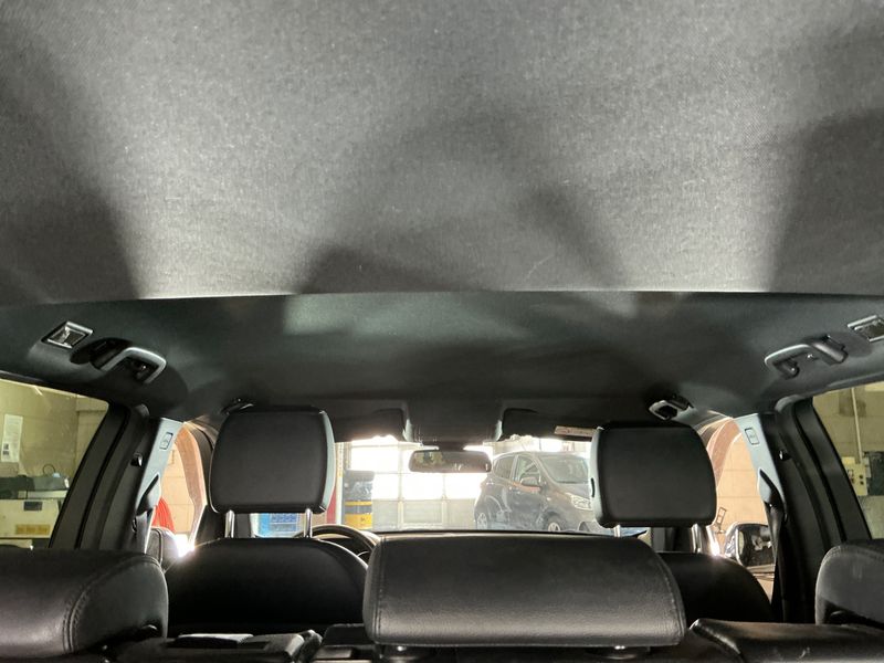 Land Rover Discovery Sport 2.0 Td4 SE AWD 2019 – снимка 35