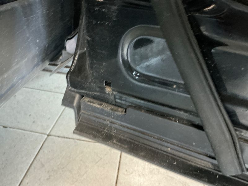 Land Rover Discovery Sport 2.0 Td4 SE AWD 2019 – снимка 24