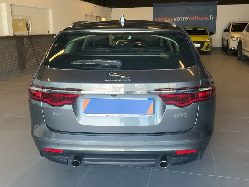 Jaguar XF 25d Portfolio AWD 2017 – снимка 7