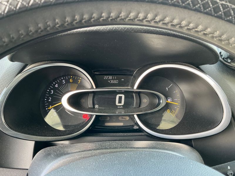 Renault Clio 0.9 Energy Limited 2016 – снимка 18