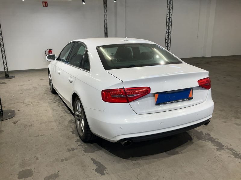 Audi A4 3.0 V6 TFSI quattro S line Sportpaket plus 2014 – снимка 6