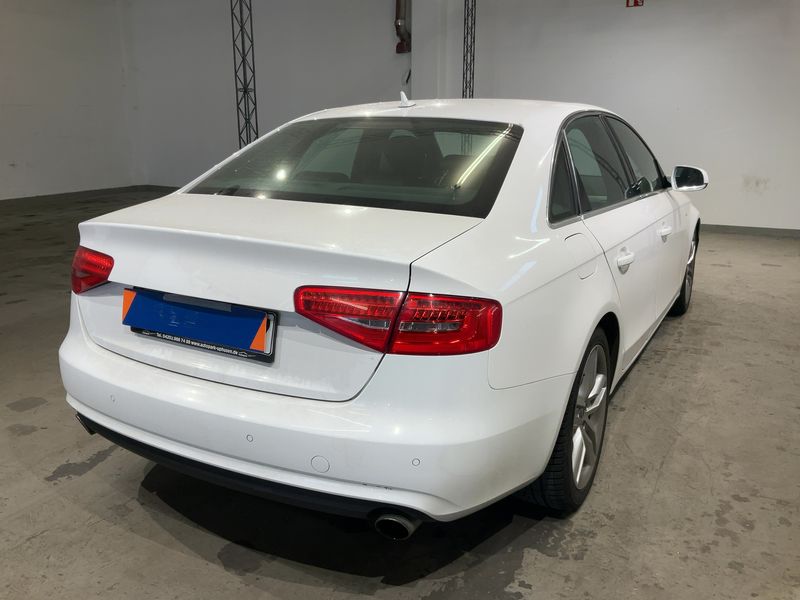 Audi A4 3.0 V6 TFSI quattro S line Sportpaket plus 2014 – снимка 8