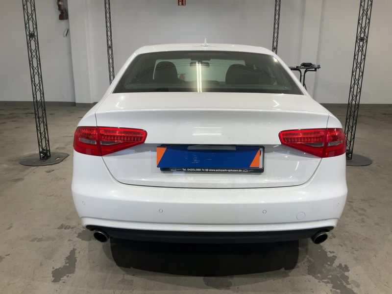 Audi A4 3.0 V6 TFSI quattro S line Sportpaket plus 2014 – снимка 7