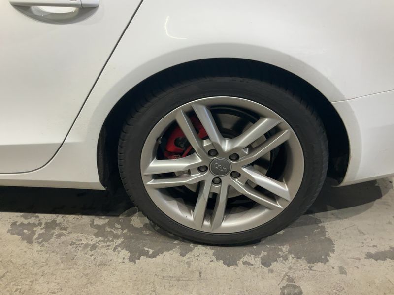 Audi A4 3.0 V6 TFSI quattro S line Sportpaket plus 2014 – снимка 5