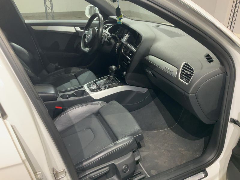 Audi A4 3.0 V6 TFSI quattro S line Sportpaket plus 2014 – снимка 16