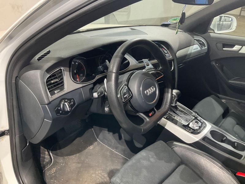 Audi A4 3.0 V6 TFSI quattro S line Sportpaket plus 2014 – снимка 32