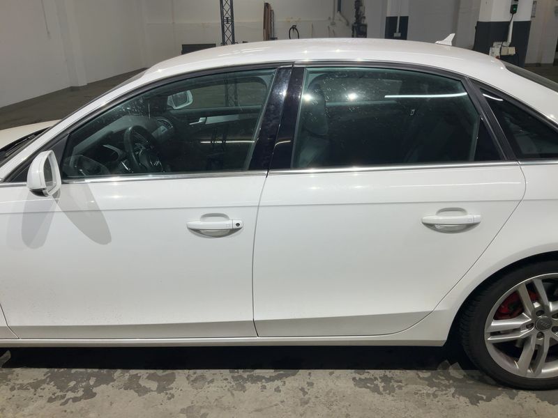 Audi A4 3.0 V6 TFSI quattro S line Sportpaket plus 2014 – снимка 4