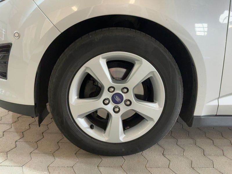 Ford C-Max 1.6 TDCi Titanium 2015 – снимка 3