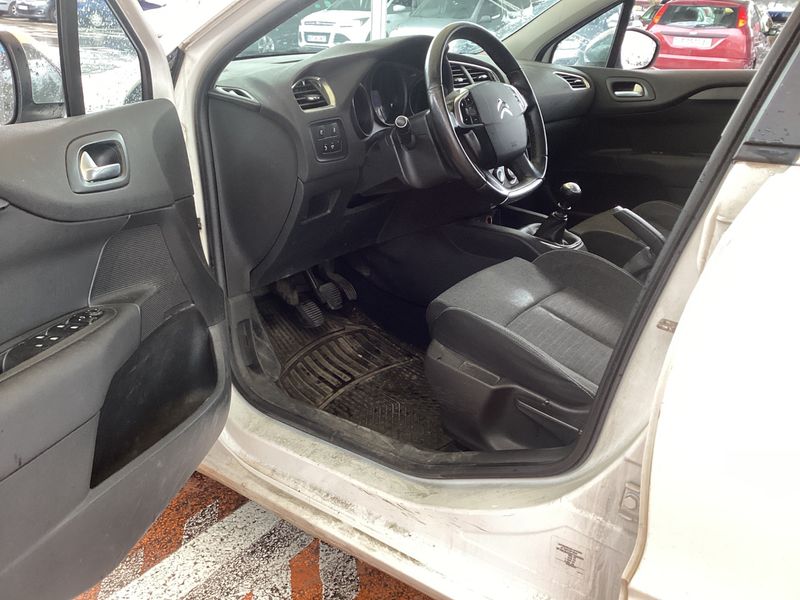 Citroen C4 1.6 Blue-HDi Feel Edition 2015 – снимка 26