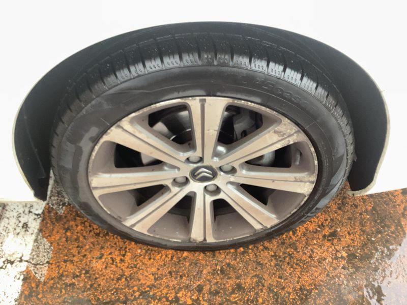 Citroen C4 1.6 Blue-HDi Feel Edition 2015 – снимка 11