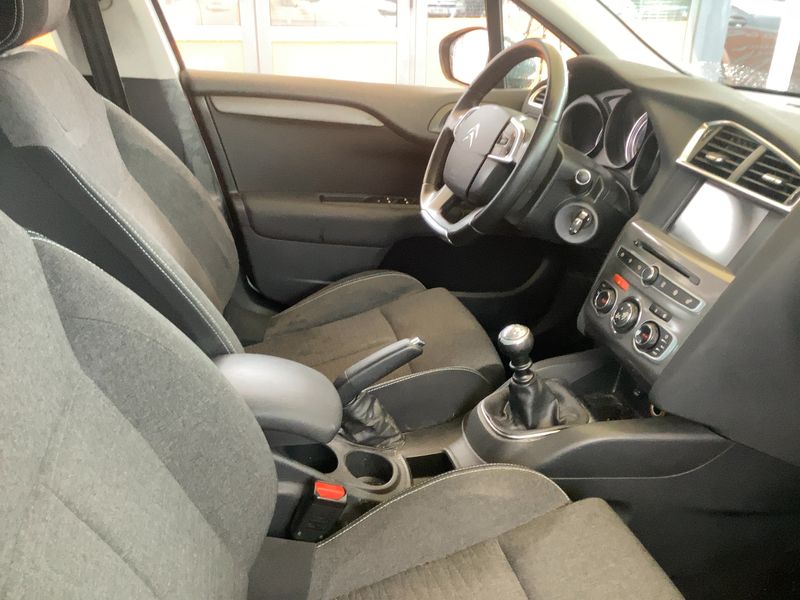 Citroen C4 1.6 Blue-HDi Feel Edition 2015 – снимка 16