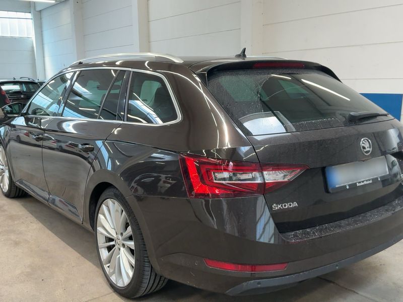 Skoda Superb 2.0 TDI Style 4x4 2015 – снимка 6