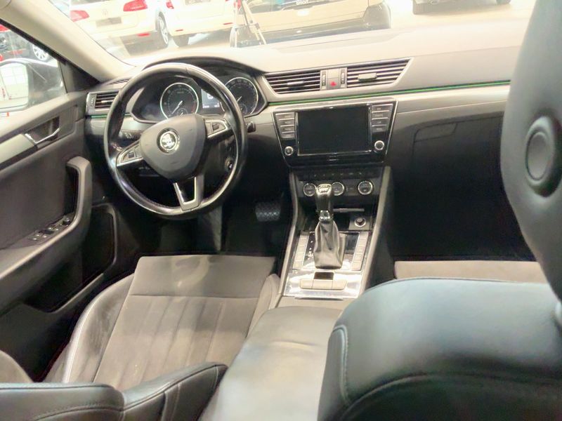 Skoda Superb 2.0 TDI Style 4x4 2015 – снимка 18
