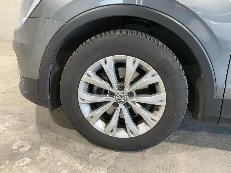 Volkswagen Tiguan 1.6 TDI Business BlueMotion Tech 2018 – снимка 3