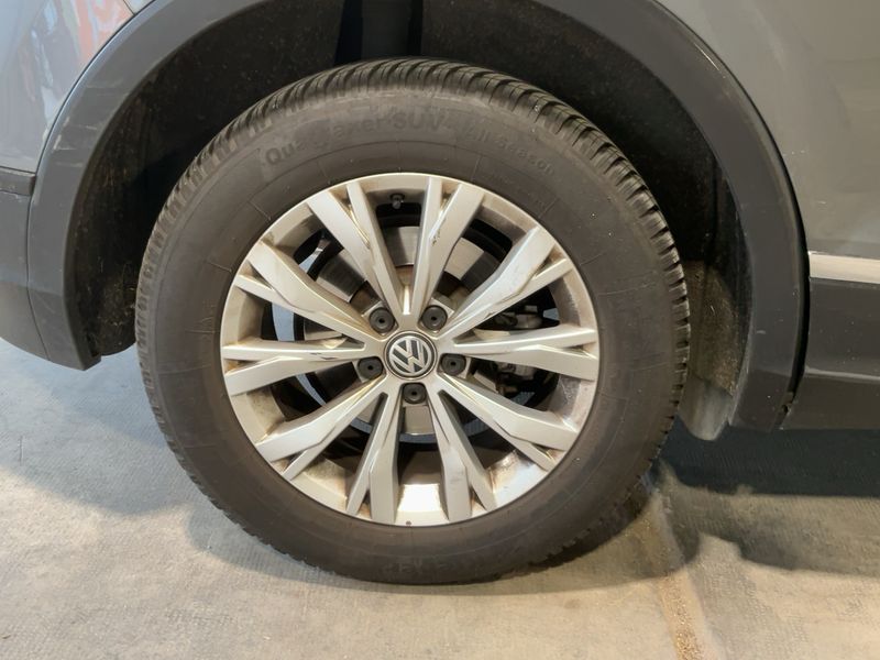 Volkswagen Tiguan 1.6 TDI Business BlueMotion Tech 2018 – снимка 9