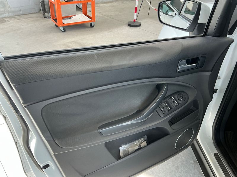 Ford Kuga 2.0 TDCi Titanium 2011 – снимка 25