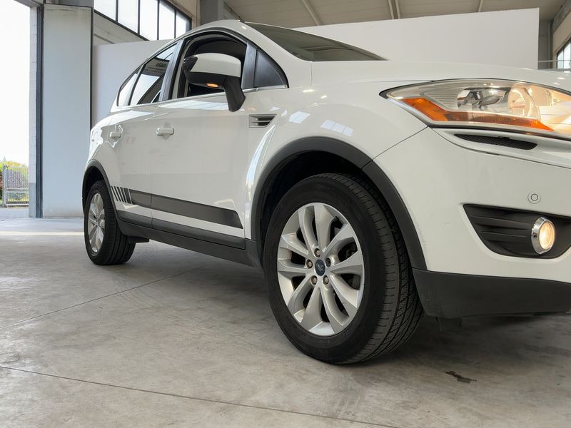 Ford Kuga 2.0 TDCi Titanium 2011 – снимка 12