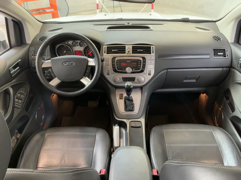 Ford Kuga 2.0 TDCi Titanium 2011 – снимка 17