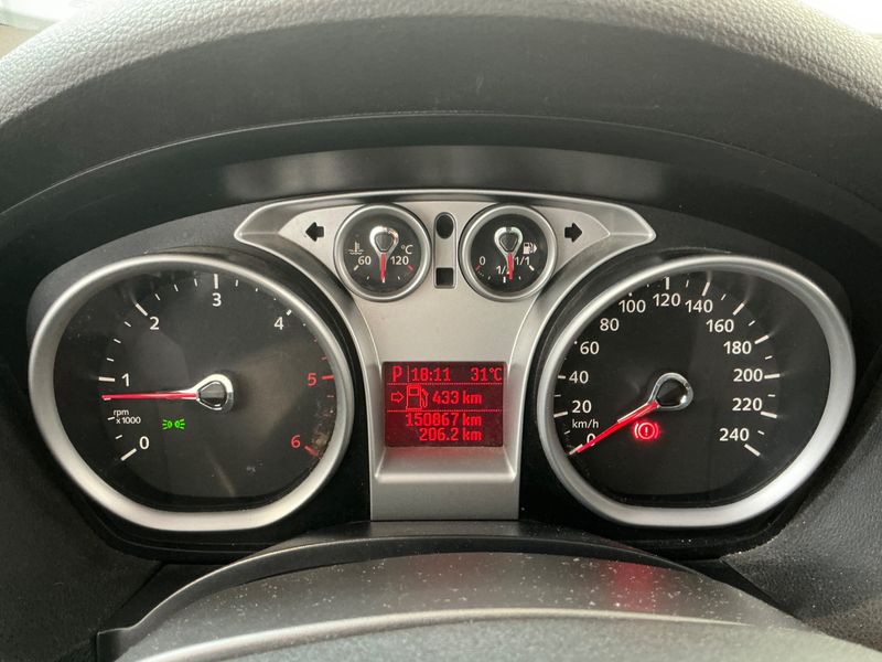 Ford Kuga 2.0 TDCi Titanium 2011 – снимка 18