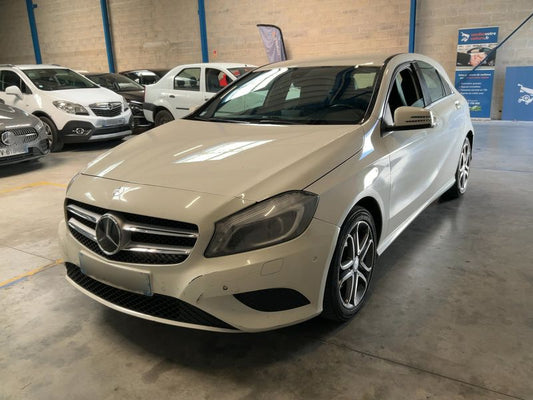 Mercedes-Benz A-Klasse A 180 CDI BlueEfficiency Sensation 2015 – снимка 1