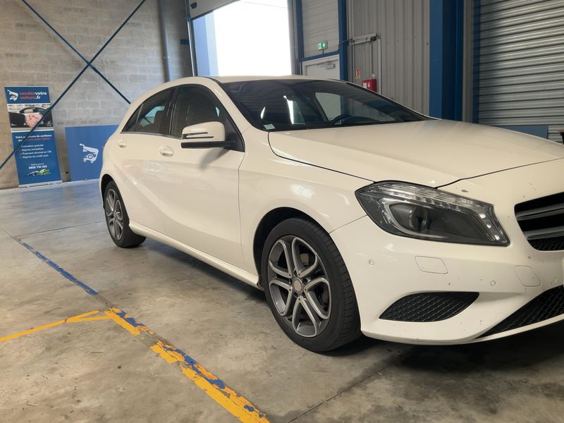 Mercedes-Benz A-Klasse A 180 CDI BlueEfficiency Sensation 2015 – снимка 12