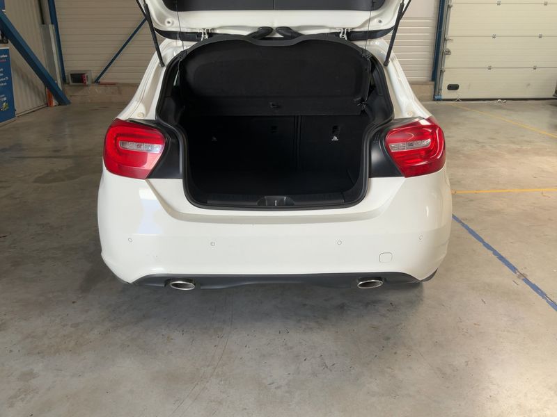 Mercedes-Benz A-Klasse A 180 CDI BlueEfficiency Sensation 2015 – снимка 15