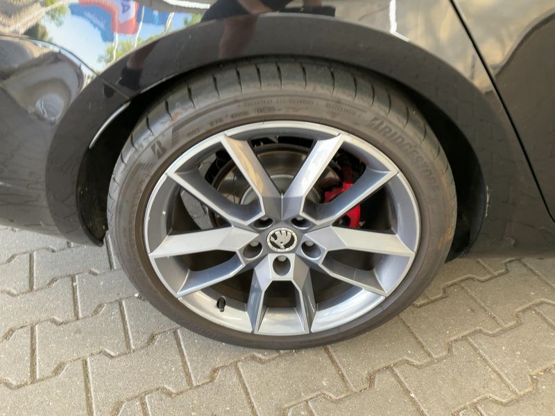 Skoda Octavia 2.0 TDI RS 2018 – снимка 9