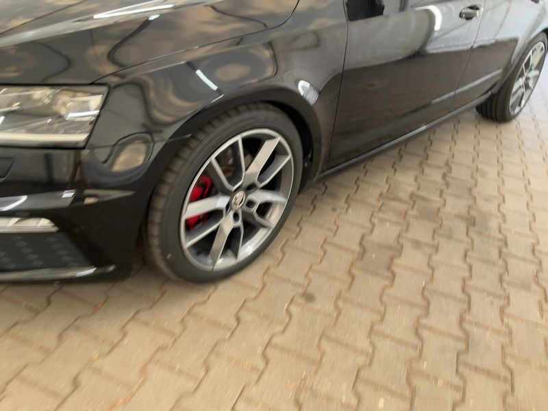 Skoda Octavia 2.0 TDI RS 2018 – снимка 2