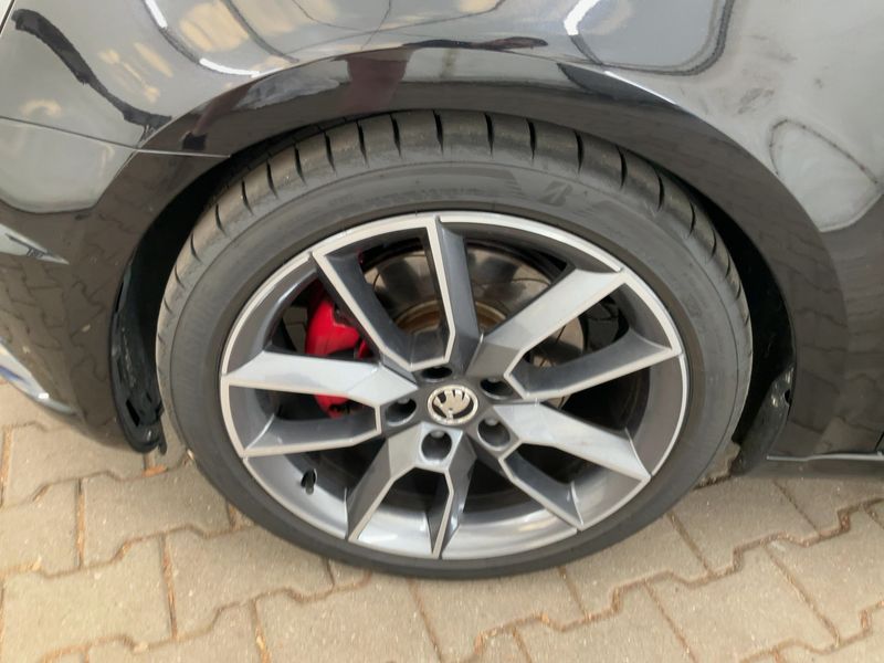Skoda Octavia 2.0 TDI RS 2018 – снимка 3