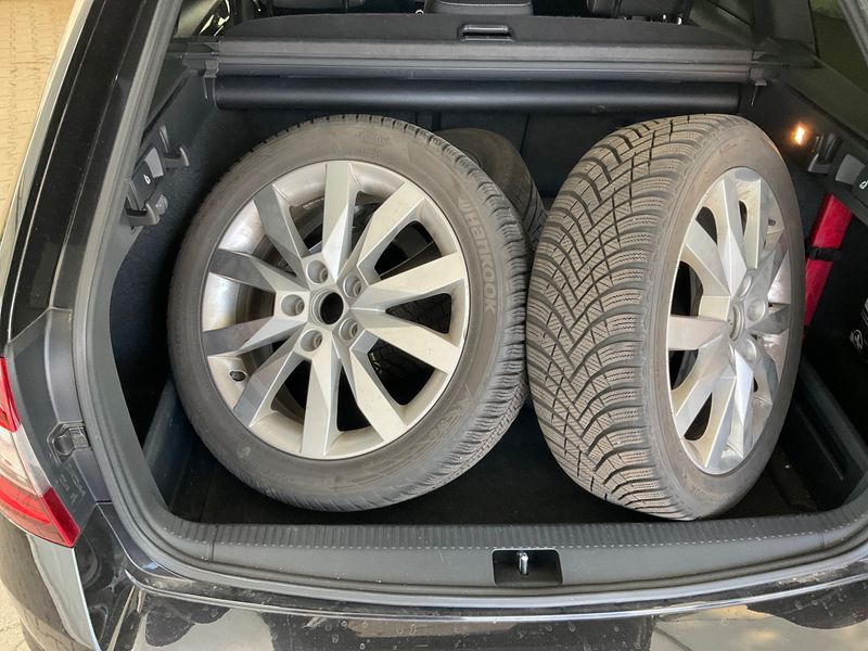 Skoda Octavia 2.0 TDI RS 2018 – снимка 15
