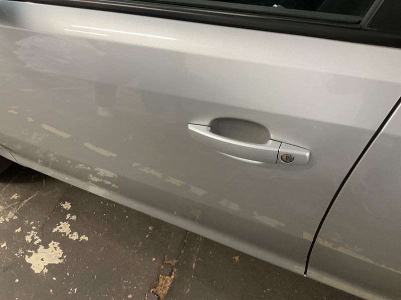 Opel Corsa 1.4 Satellite 2011 – снимка 22
