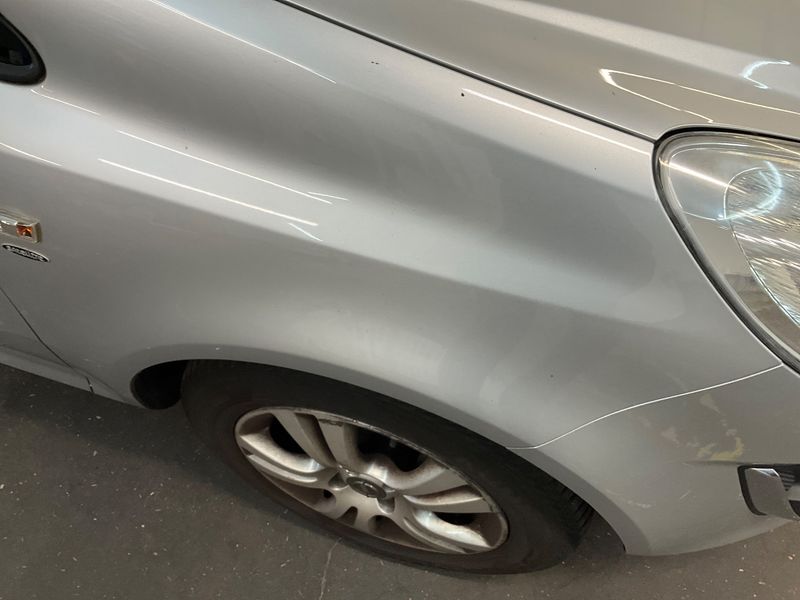 Opel Corsa 1.4 Satellite 2011 – снимка 21