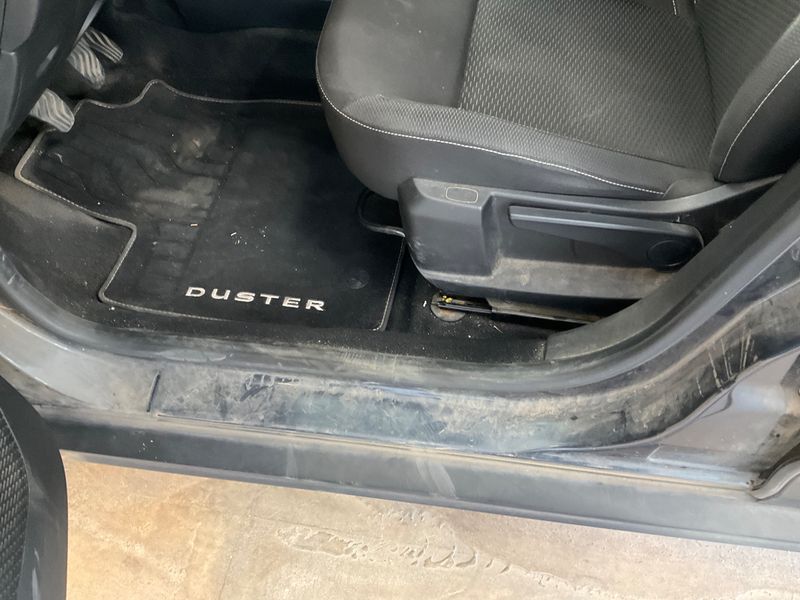 Dacia Duster 1.5 dCi Comfort 2018 – снимка 26