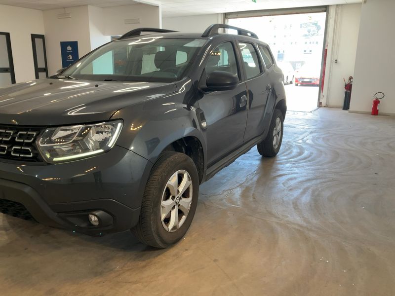 Dacia Duster 1.5 dCi Comfort 2018 – снимка 2