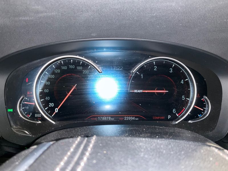 BMW 5er 530d xDrive Sport Line 2017 – снимка 18