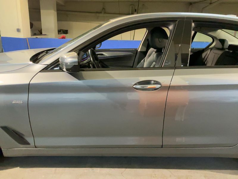 BMW 5er 530d xDrive Sport Line 2017 – снимка 4
