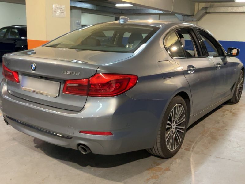 BMW 5er 530d xDrive Sport Line 2017 – снимка 8