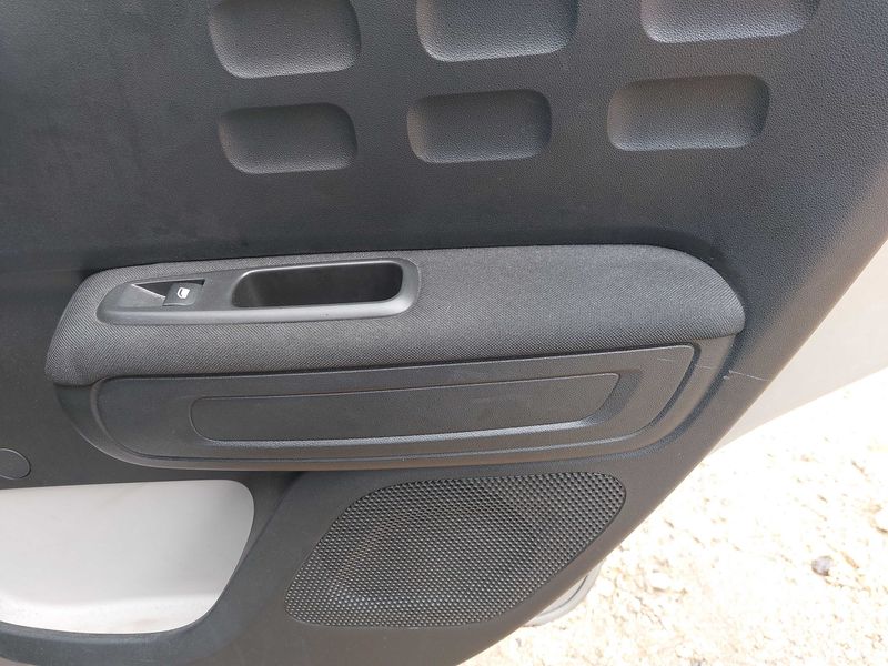 Citroen C3 1.2 PureTech Shine 2017 – снимка 68