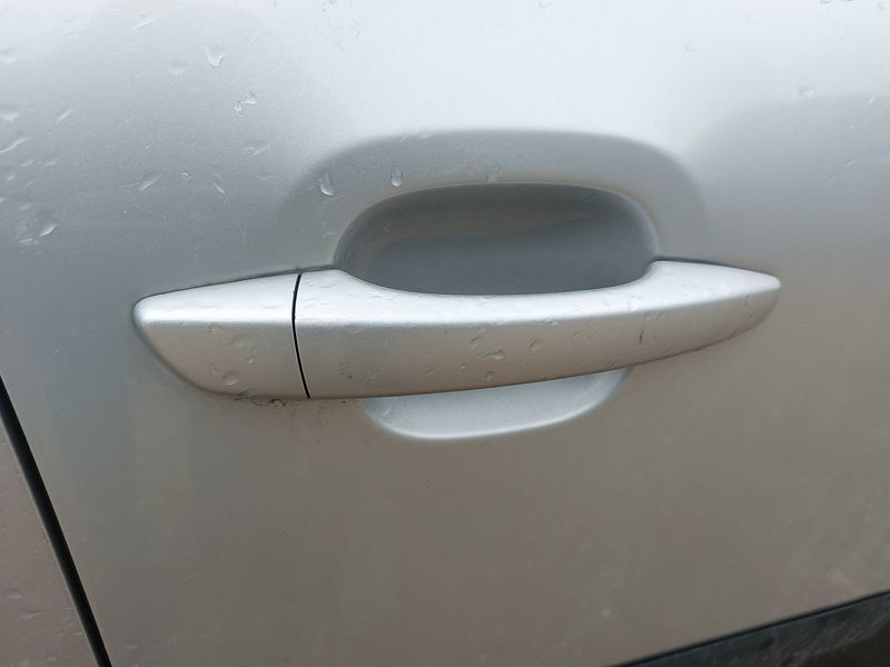 Citroen C3 1.2 PureTech Shine 2017 – снимка 30