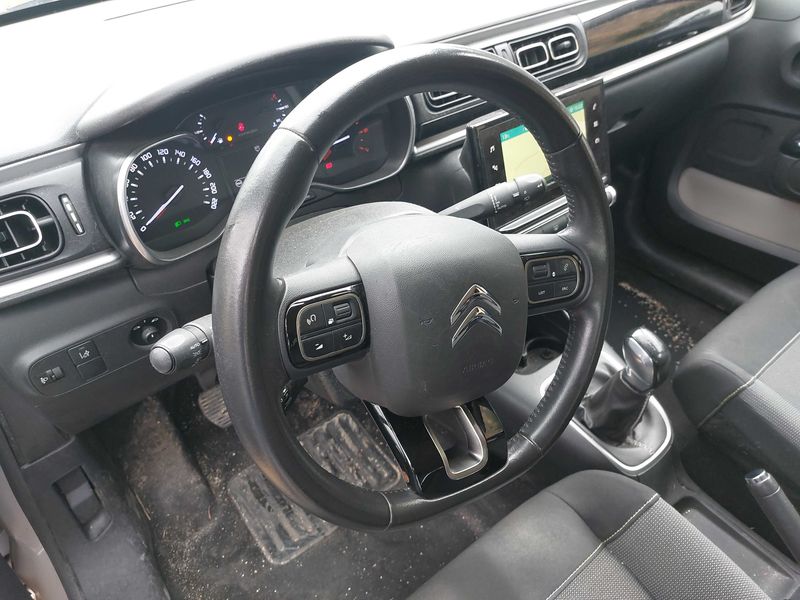 Citroen C3 1.2 PureTech Shine 2017 – снимка 49