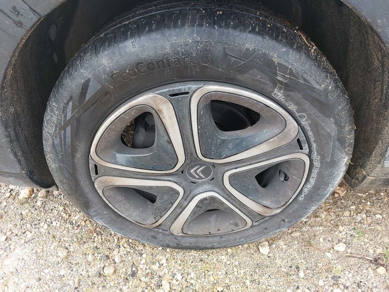 Citroen C3 1.2 PureTech Shine 2017 – снимка 40