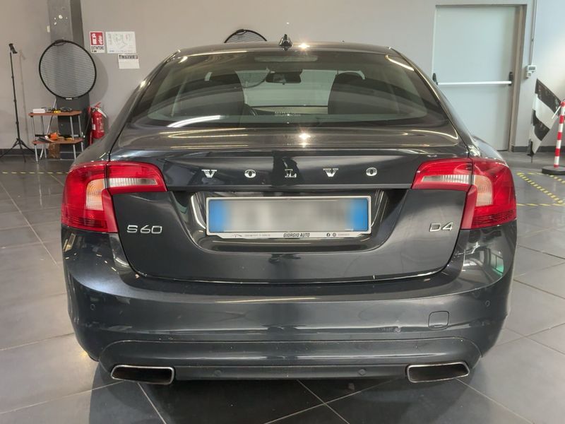 Volvo S60 2.0 D4 Kinetic 2015 – снимка 7
